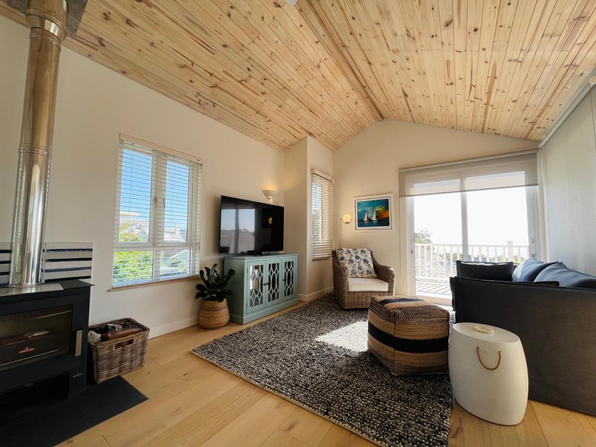 Moonshine - Two Bedroom House With Inverter ケープタウン エクステリア 写真