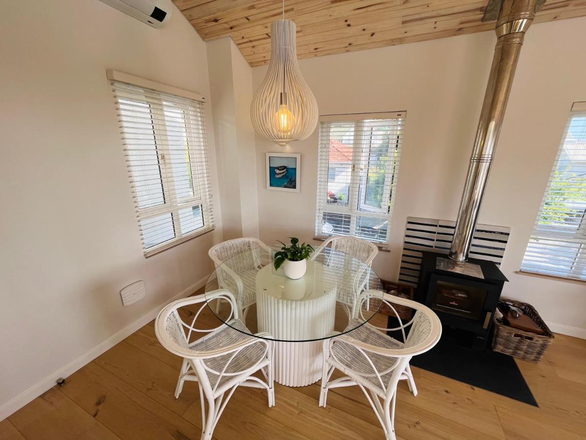 Moonshine - Two Bedroom House With Inverter ケープタウン エクステリア 写真